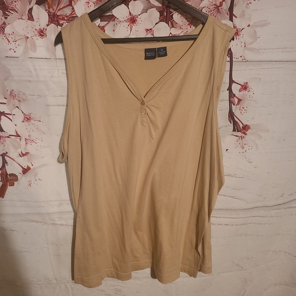 Plaid Top with Matching Undershirt - Picture 4 of 5